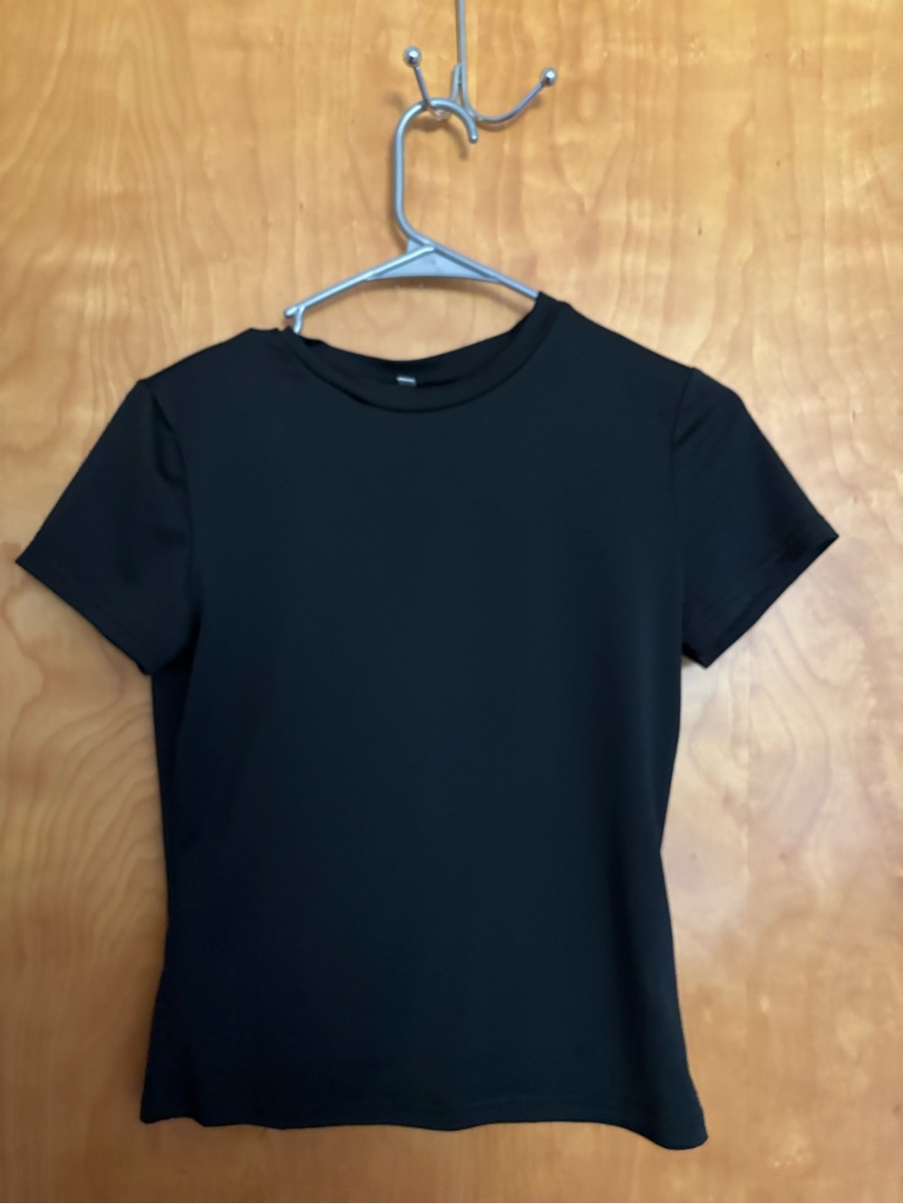 Women’s Short-Sleeve Workout Top - Black